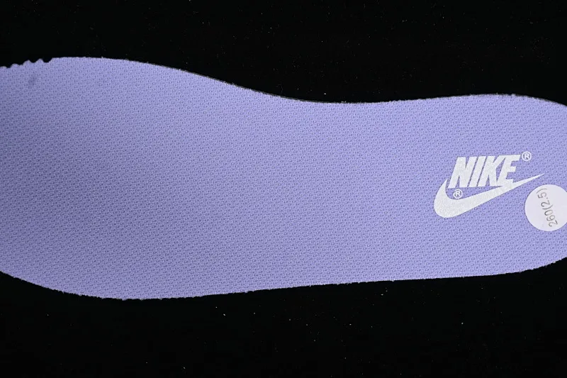 All categories Nk SB Dunk series Nk SB Dunk Low low-top sneakers Nk SB Dunk Low Prm white and light purple color SB smashed backboard fashion casual sneakers DM9467-500